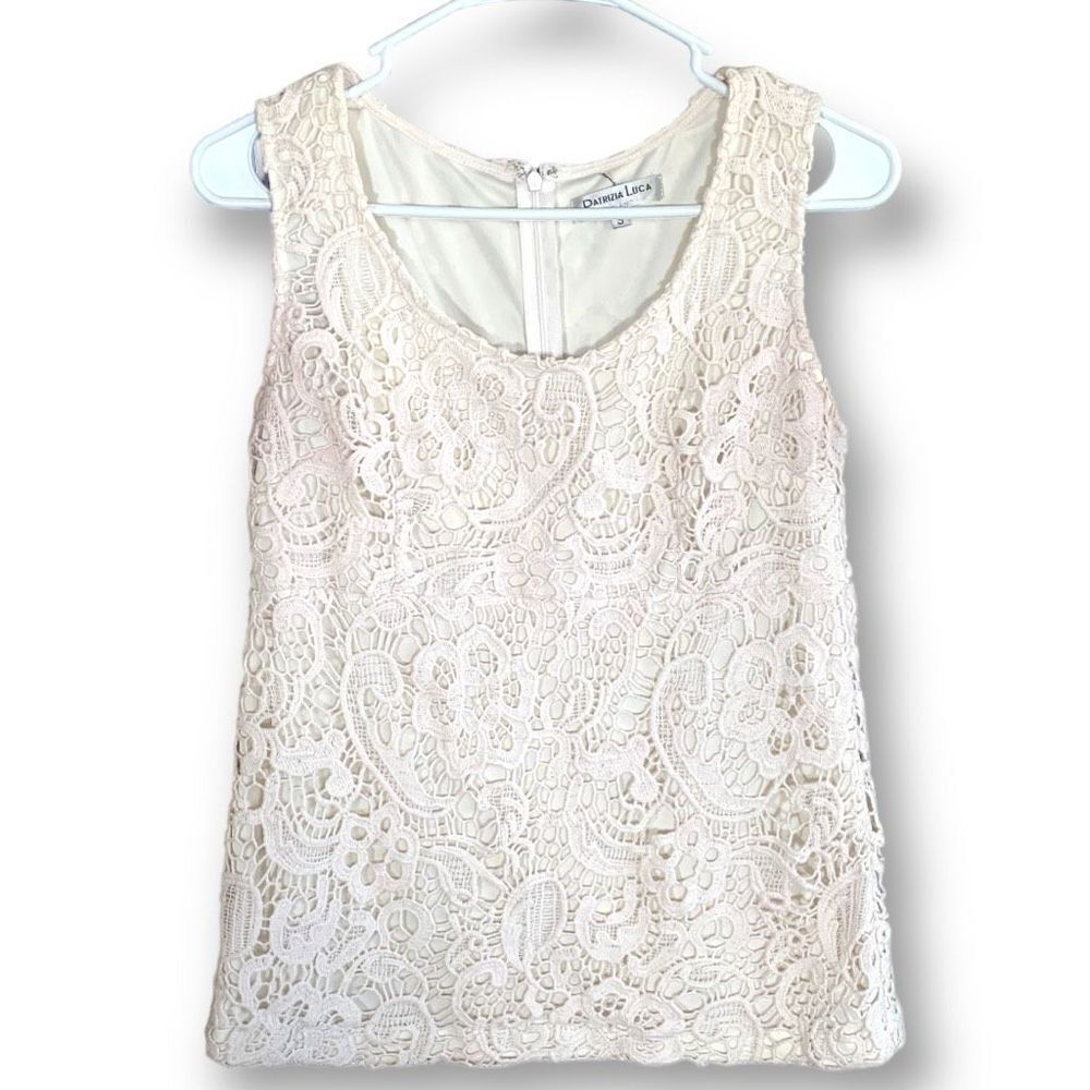 Patrizia Luca Top Cream Crochet Flower Detail‎ Lace Sleeveless Scoopneck Tank